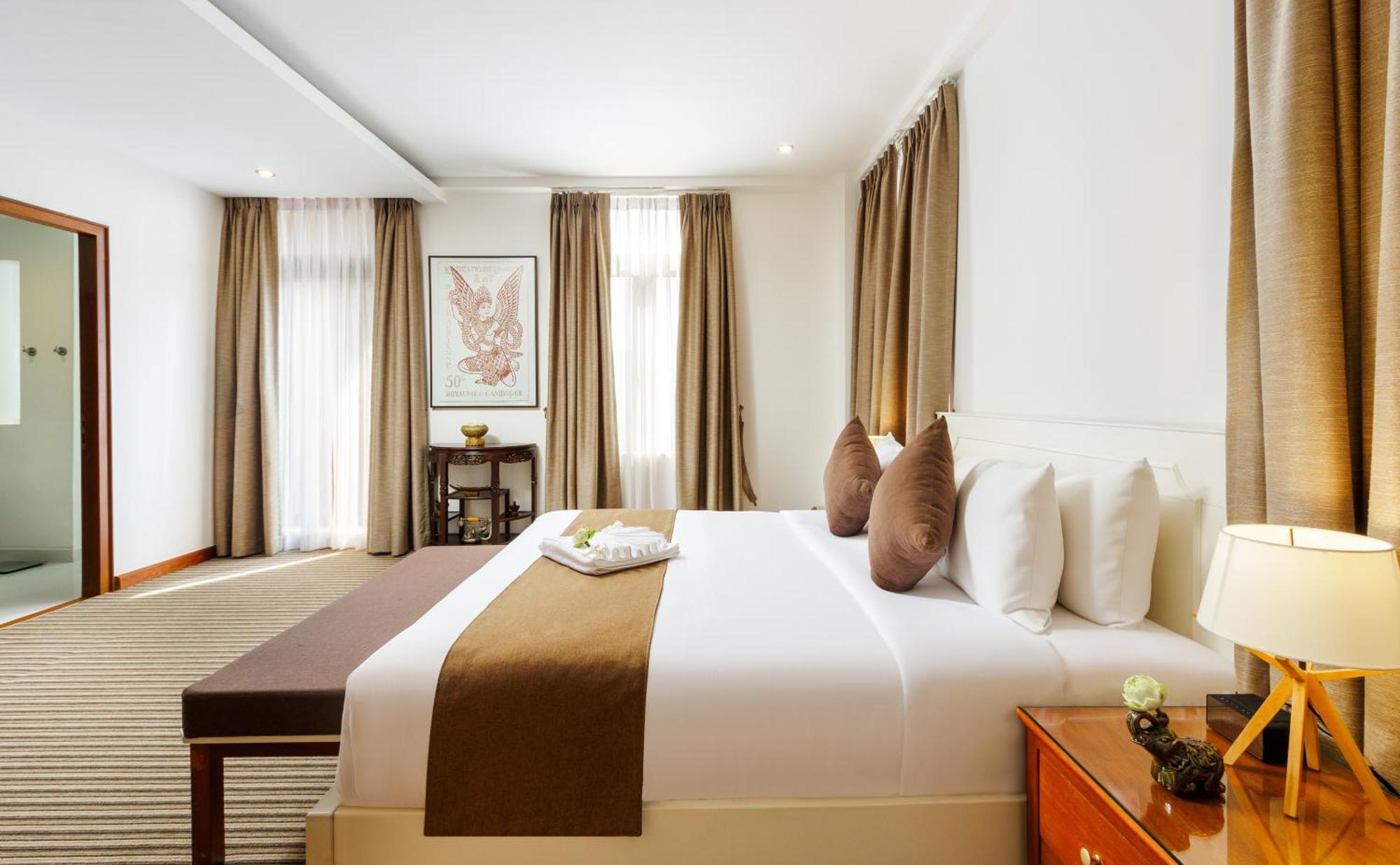 Jaya Suites Hotel Phnom Penh Extérieur photo