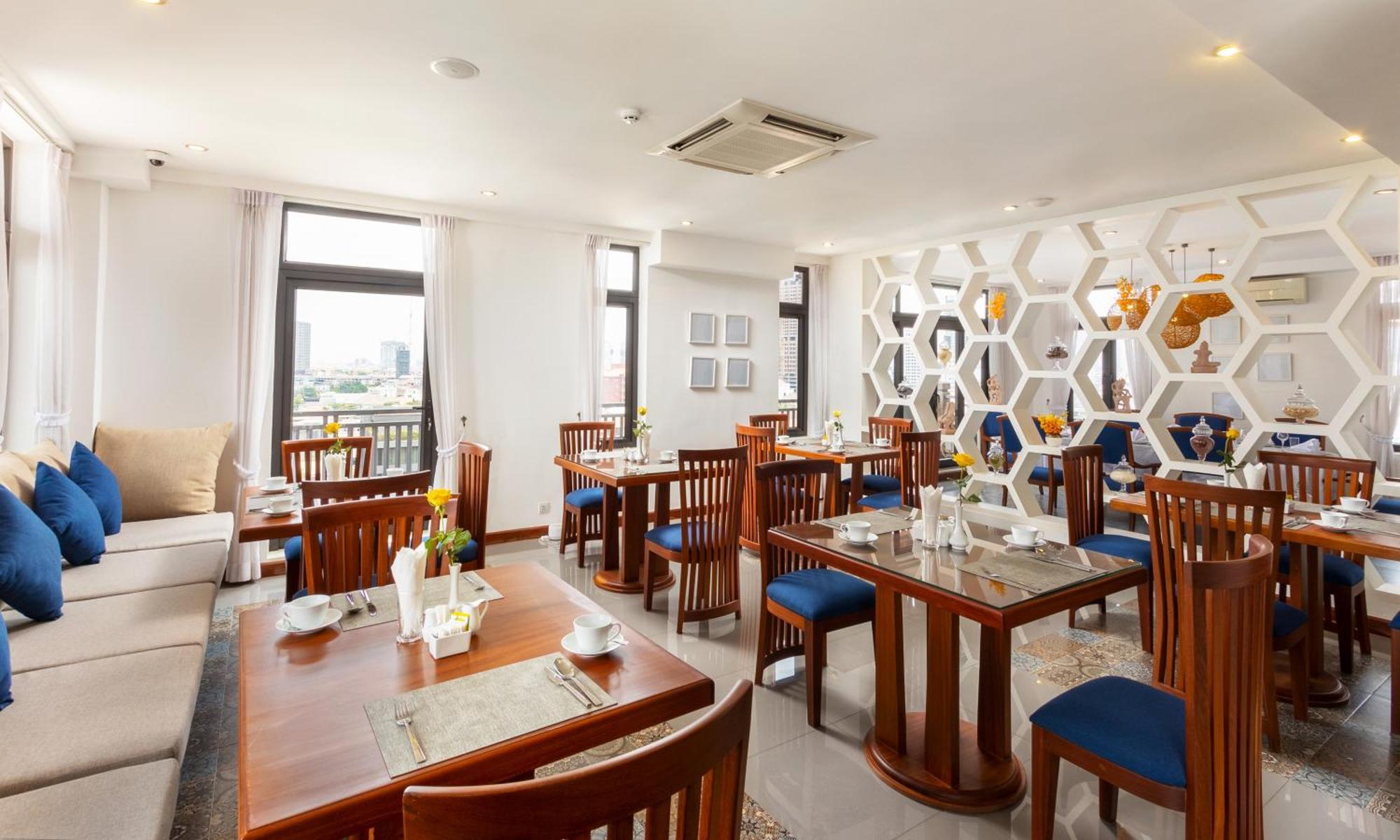 Jaya Suites Hotel Phnom Penh Extérieur photo