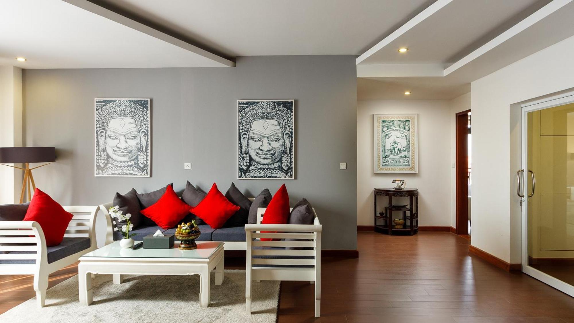 Jaya Suites Hotel Phnom Penh Extérieur photo