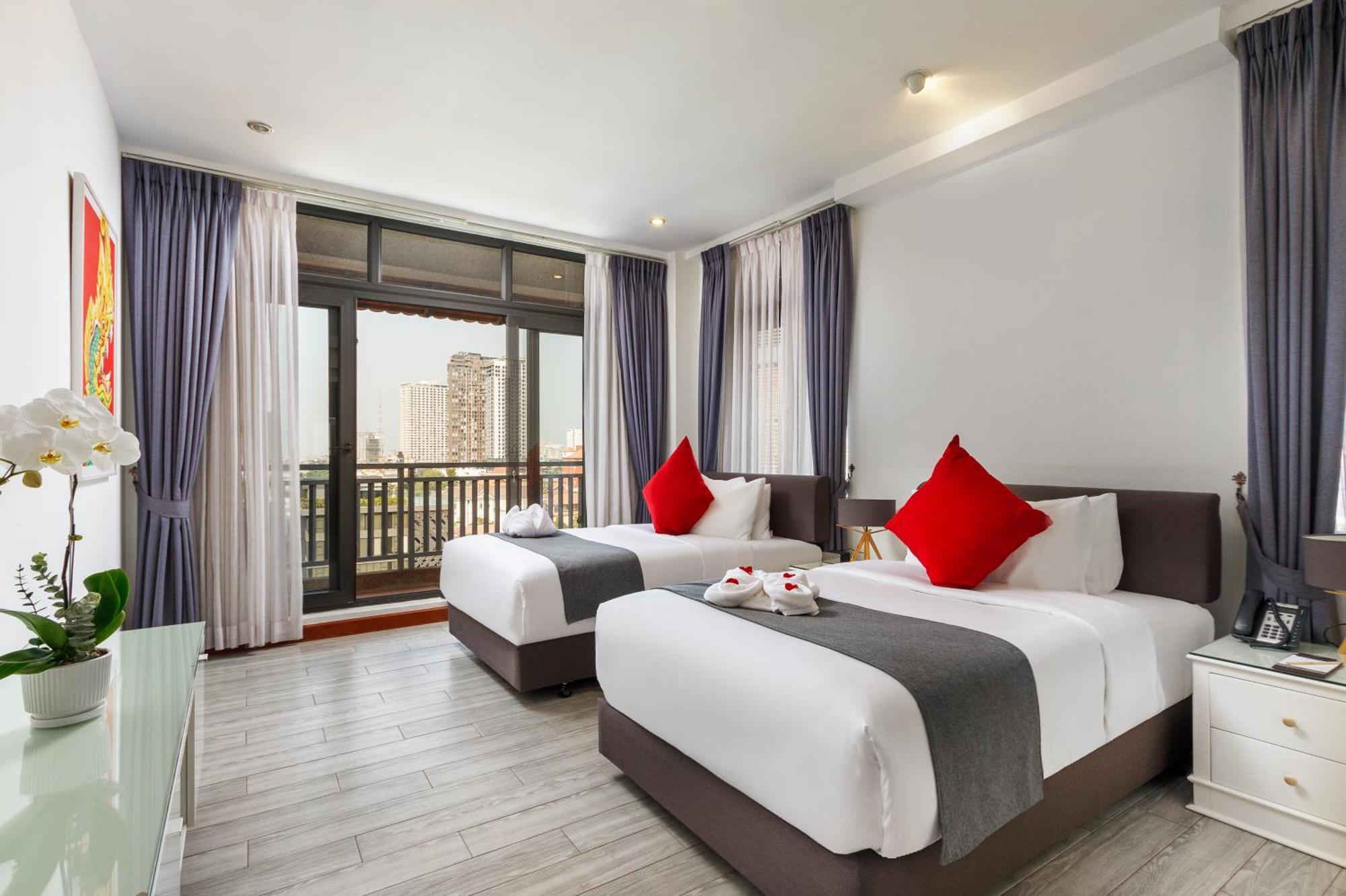 Jaya Suites Hotel Phnom Penh Extérieur photo
