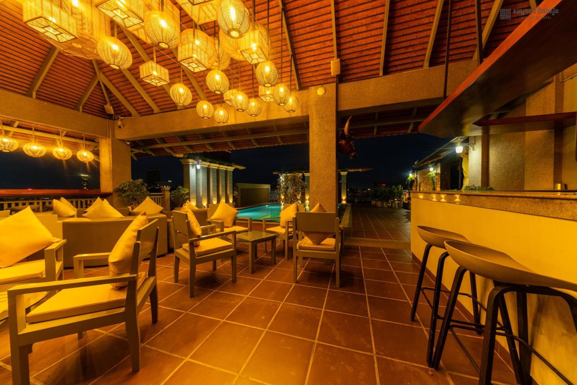Jaya Suites Hotel Phnom Penh Extérieur photo